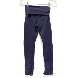 Lululemon purple leggings 8